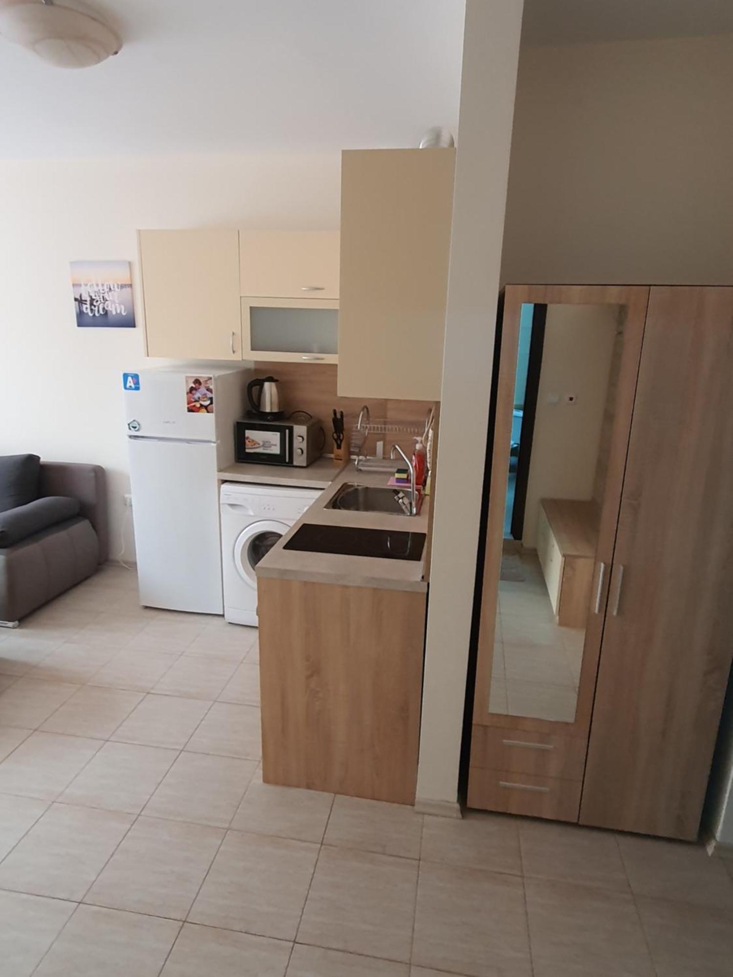 Таня 10 Apartment Поморие Екстериор снимка