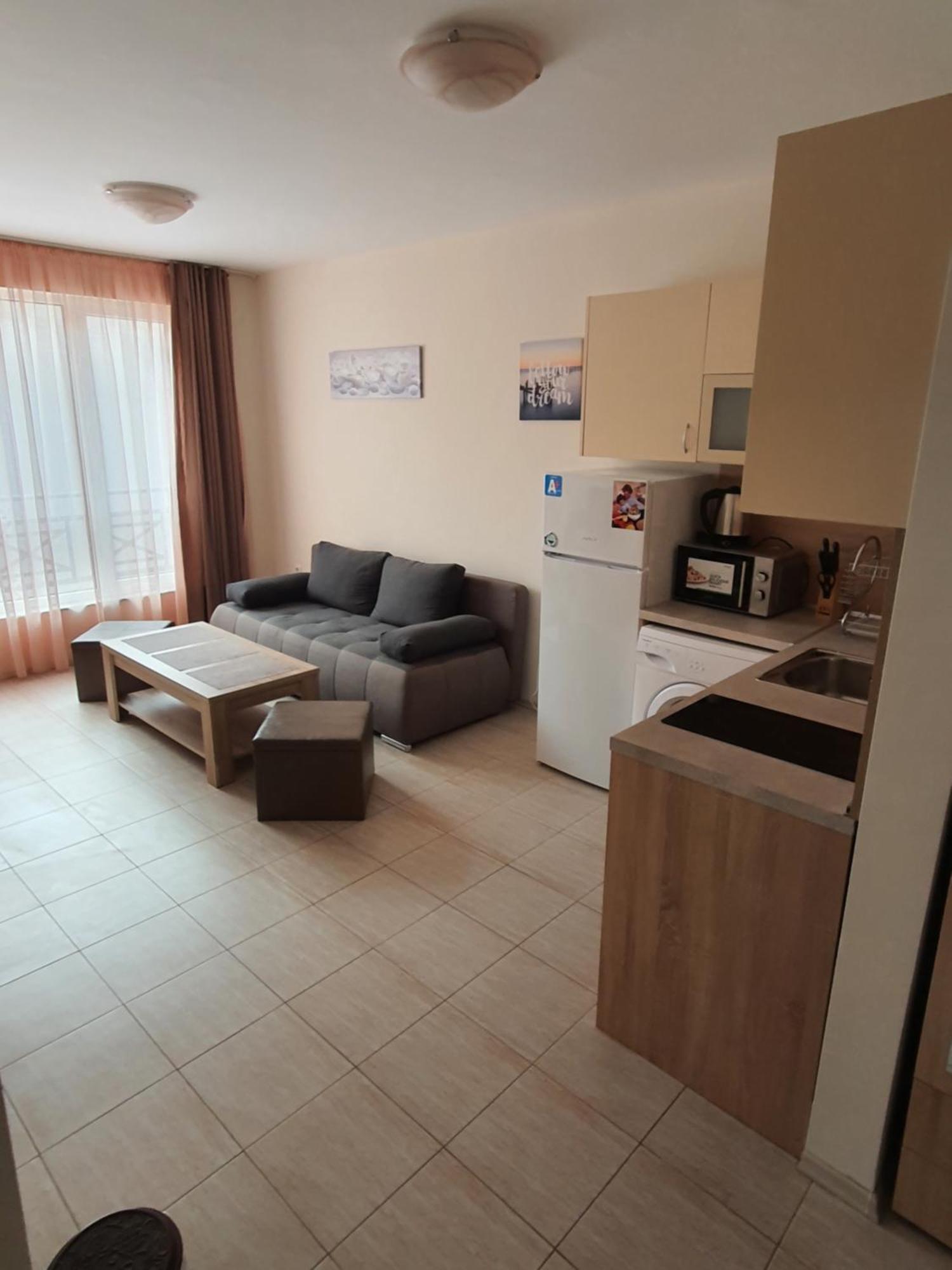 Таня 10 Apartment Поморие Екстериор снимка