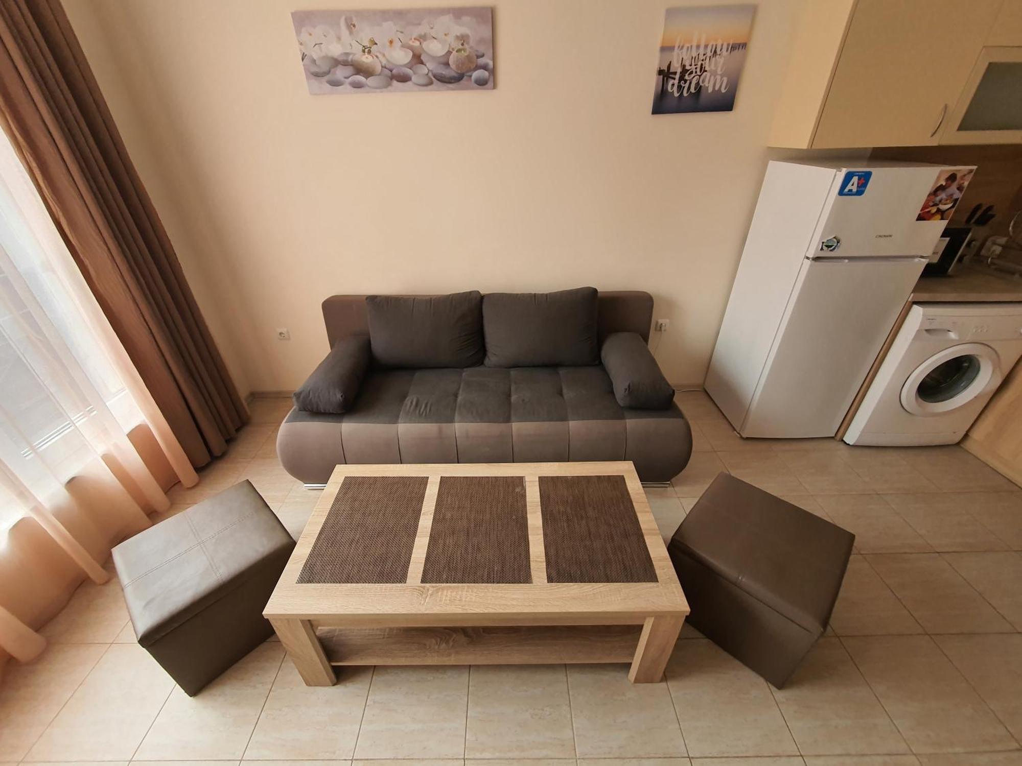 Таня 10 Apartment Поморие Екстериор снимка